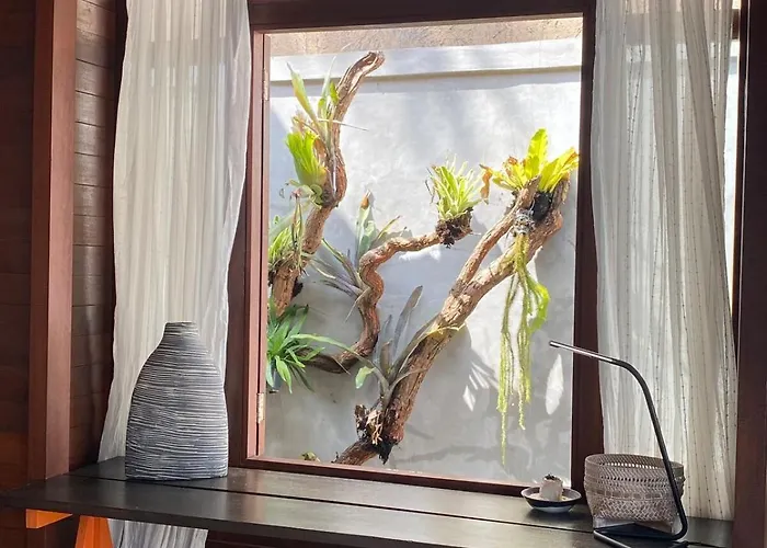 Artistic Tiny House In Ubud