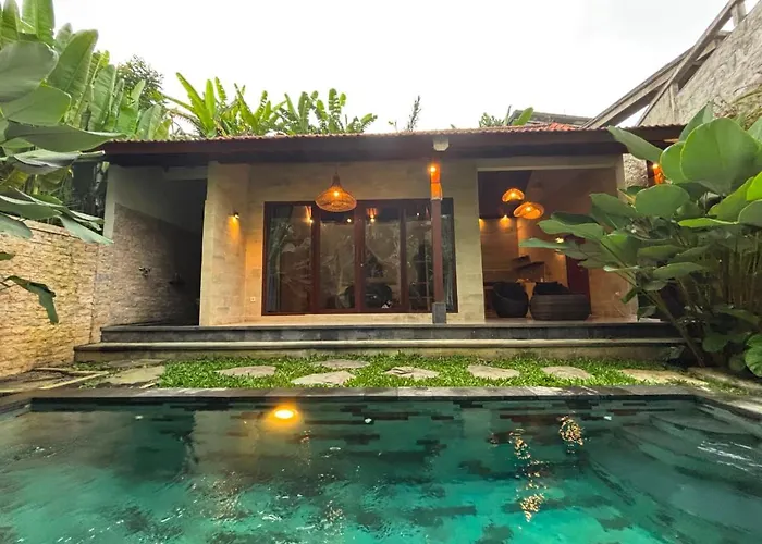 Pis Bolong Ubud Villa